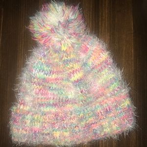 Steve Madden Pom Pom winter hat